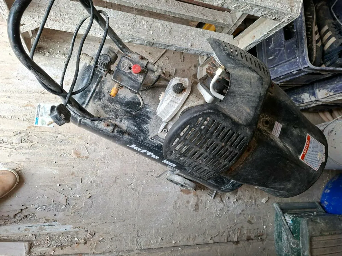 Air compressor - Image 3