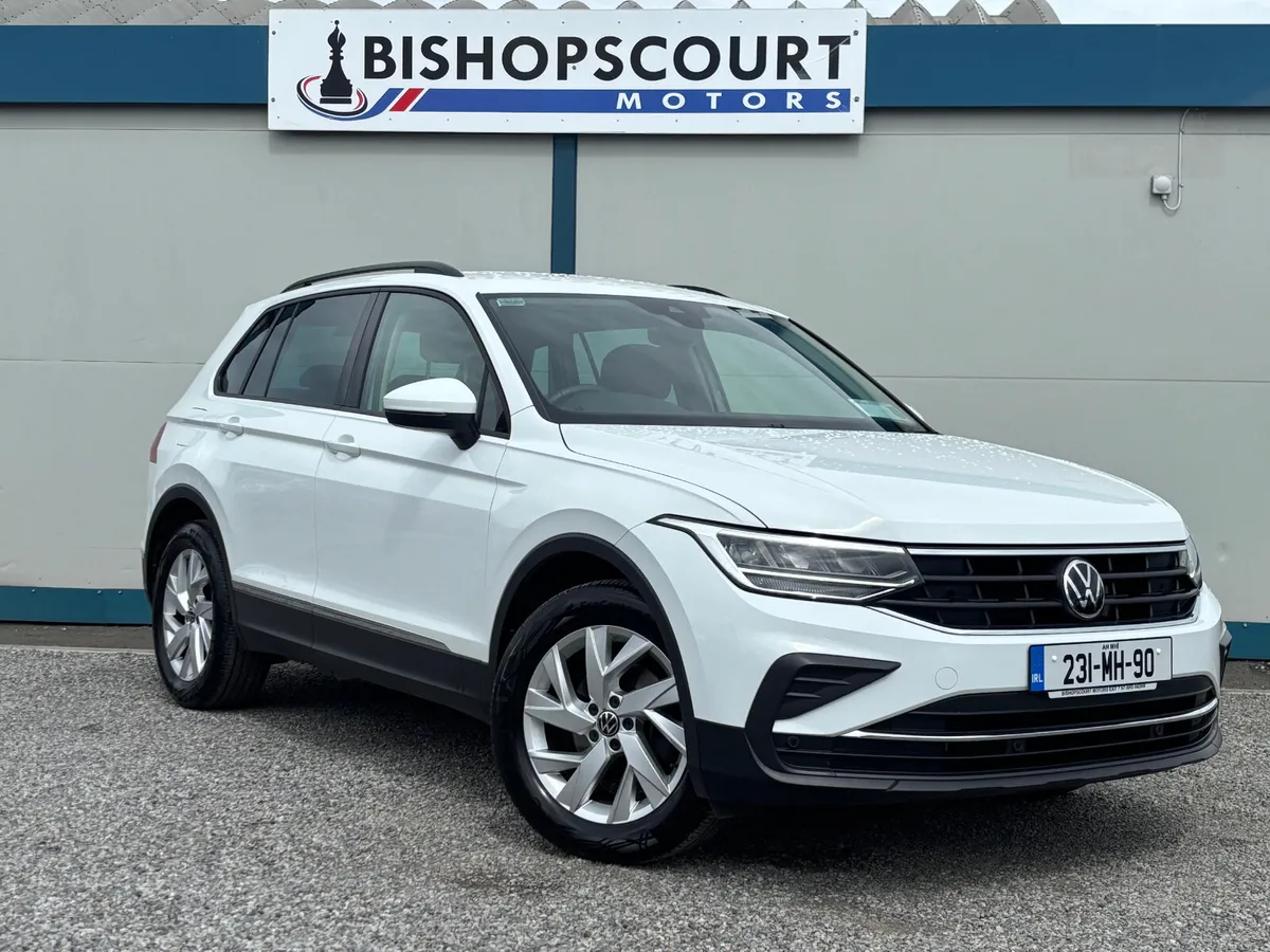 Volkswagen Tiguan 2023 - Image 2