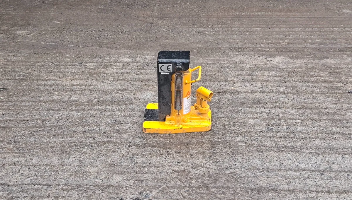 5 Ton Hydraulic Toe Jack - Image 3