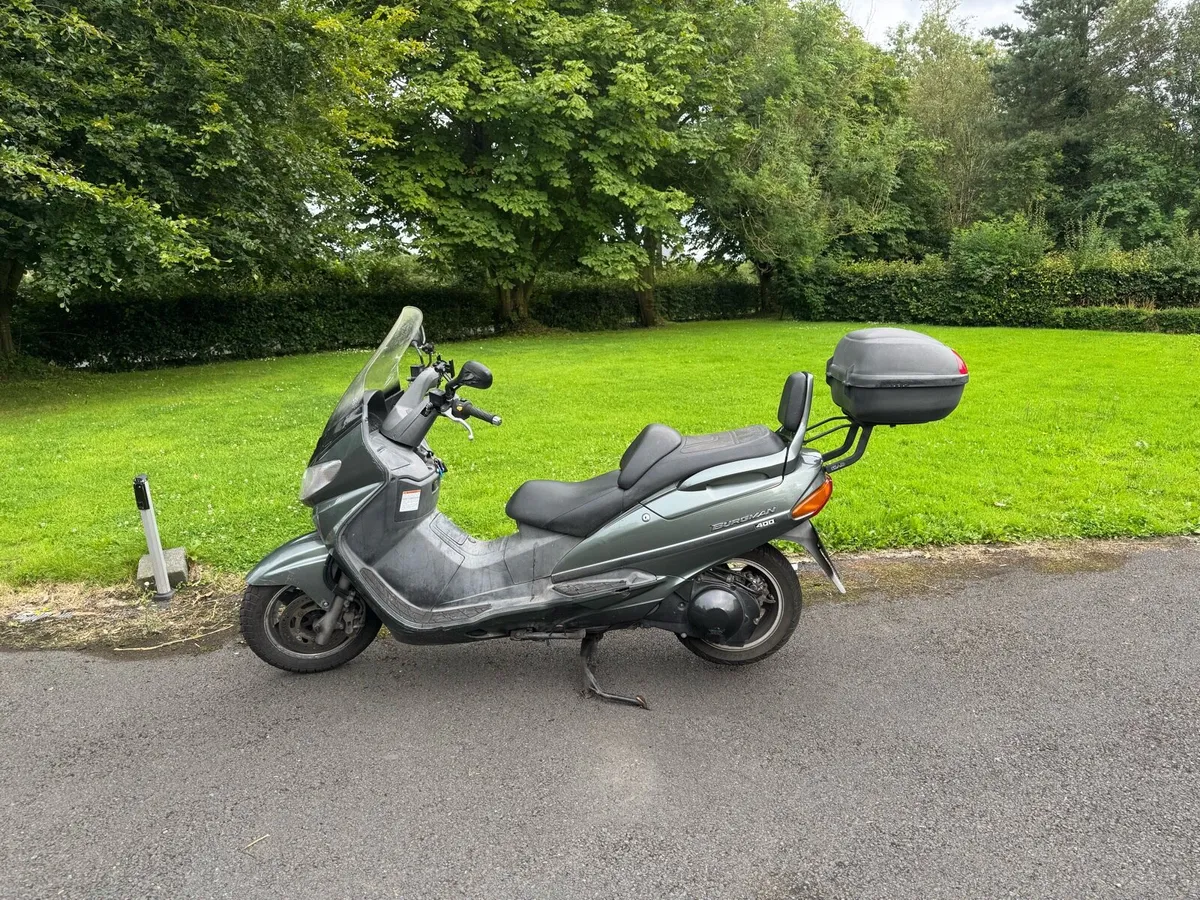 Suzuki Burgman AN 400 - Image 1