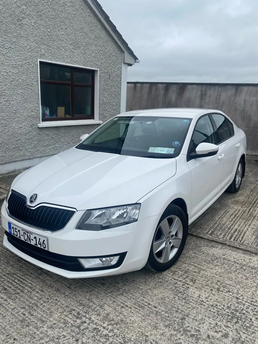 2015 Skoda Octavia - Image 1
