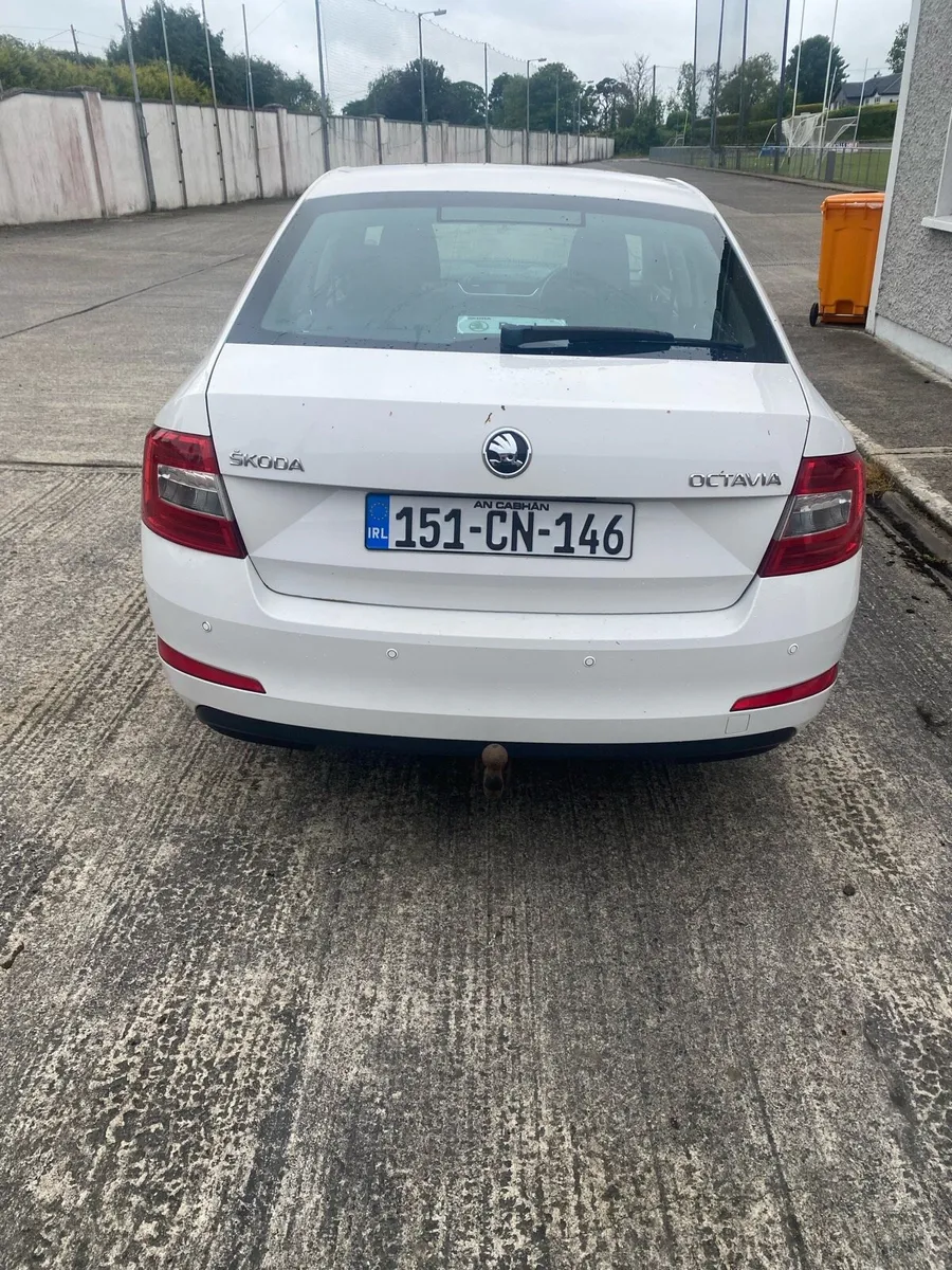 2015 Skoda Octavia - Image 3