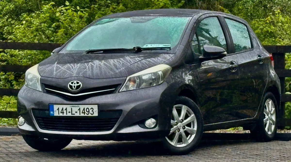 Toyota Yaris 2014 - Image 2