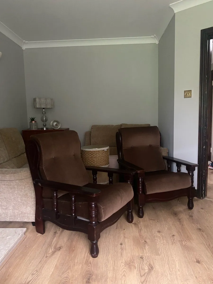 Pair or armchairs velvety chocolate brown - Image 2