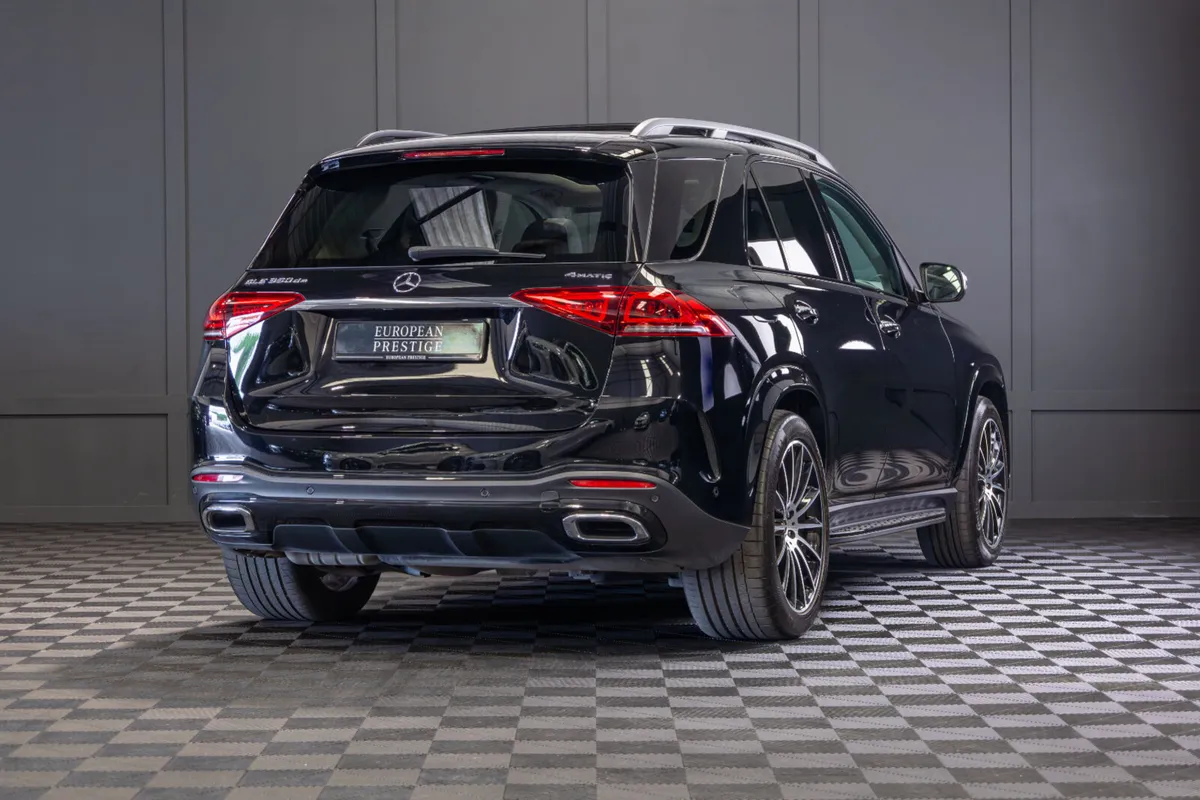 2022 Mercedes-Benz GLE 350de 4Matic - Image 3