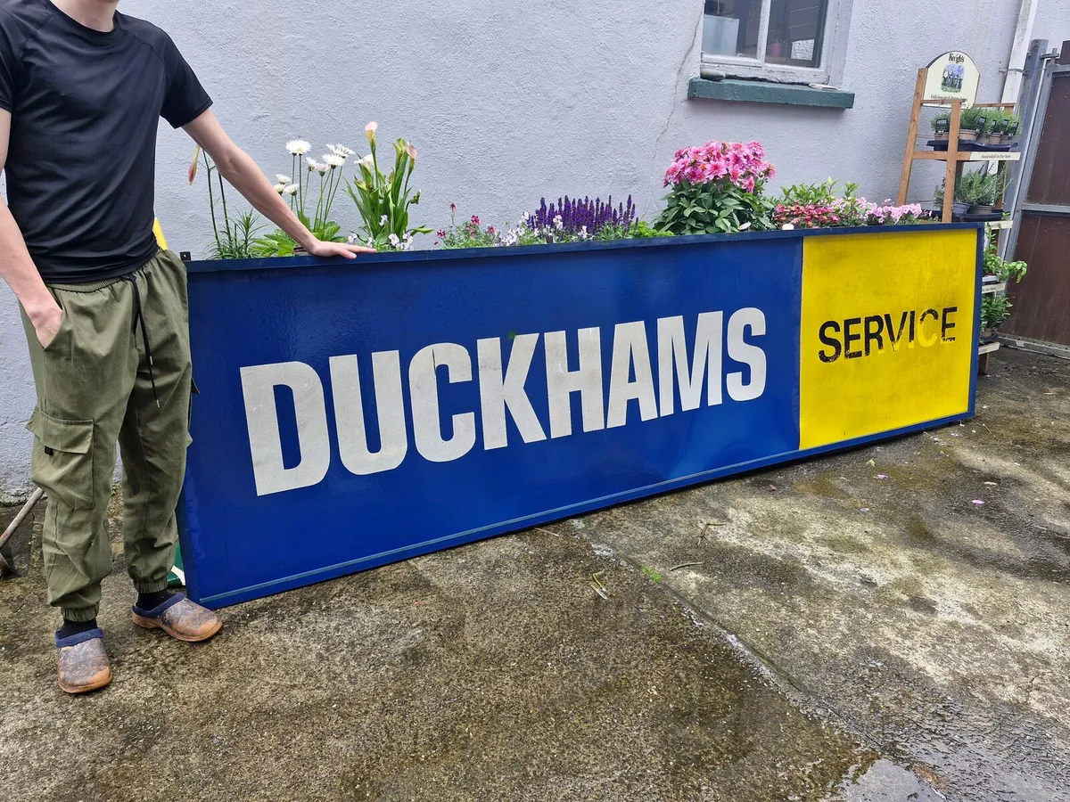 Old sign - Image 2