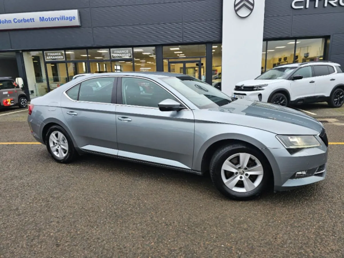 Skoda Superb Ambition 1.6tdi 120BHP 4DR - Image 3