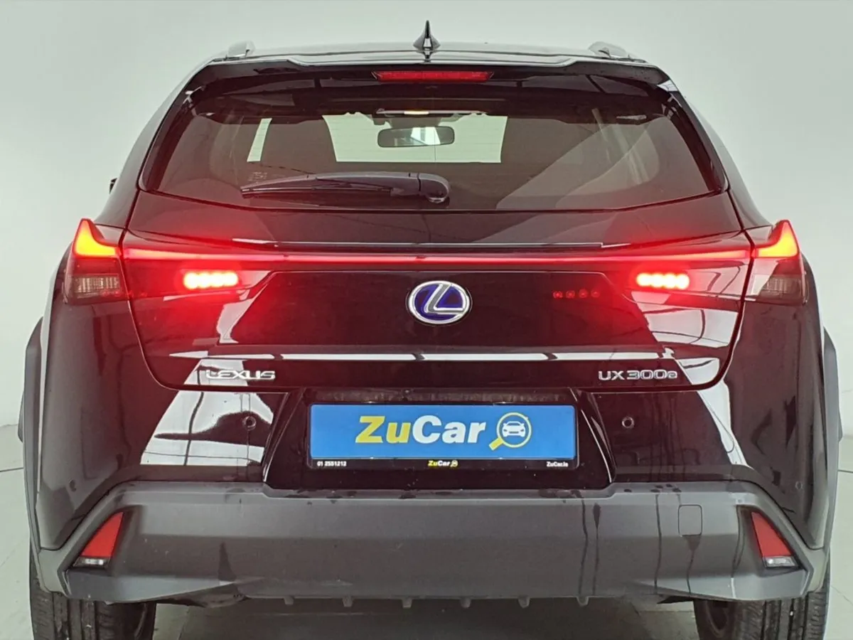 Lexus UX 300e  271 204 Electric 54.3 kWh E-cvt Au - Image 4