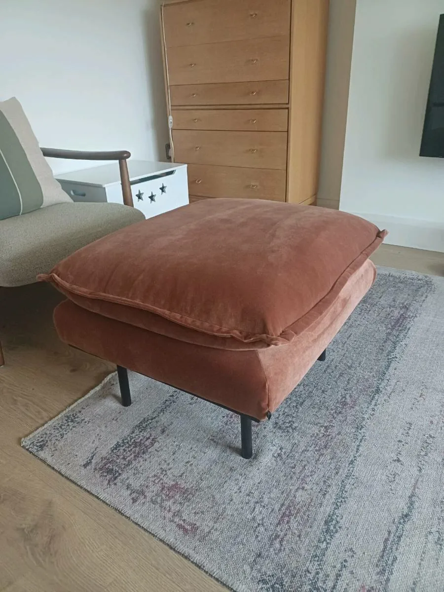 Footstool - Image 1