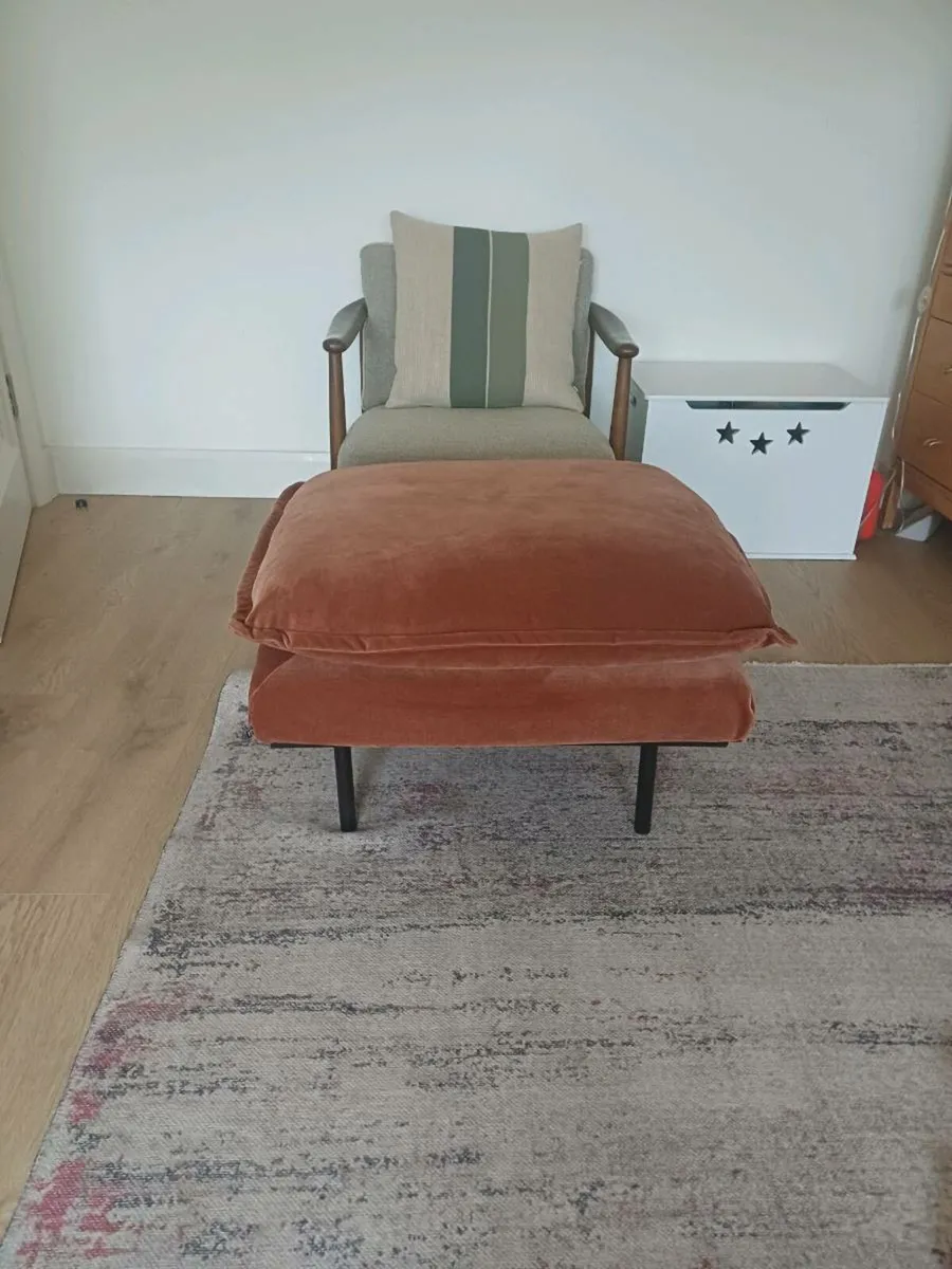 Footstool - Image 2