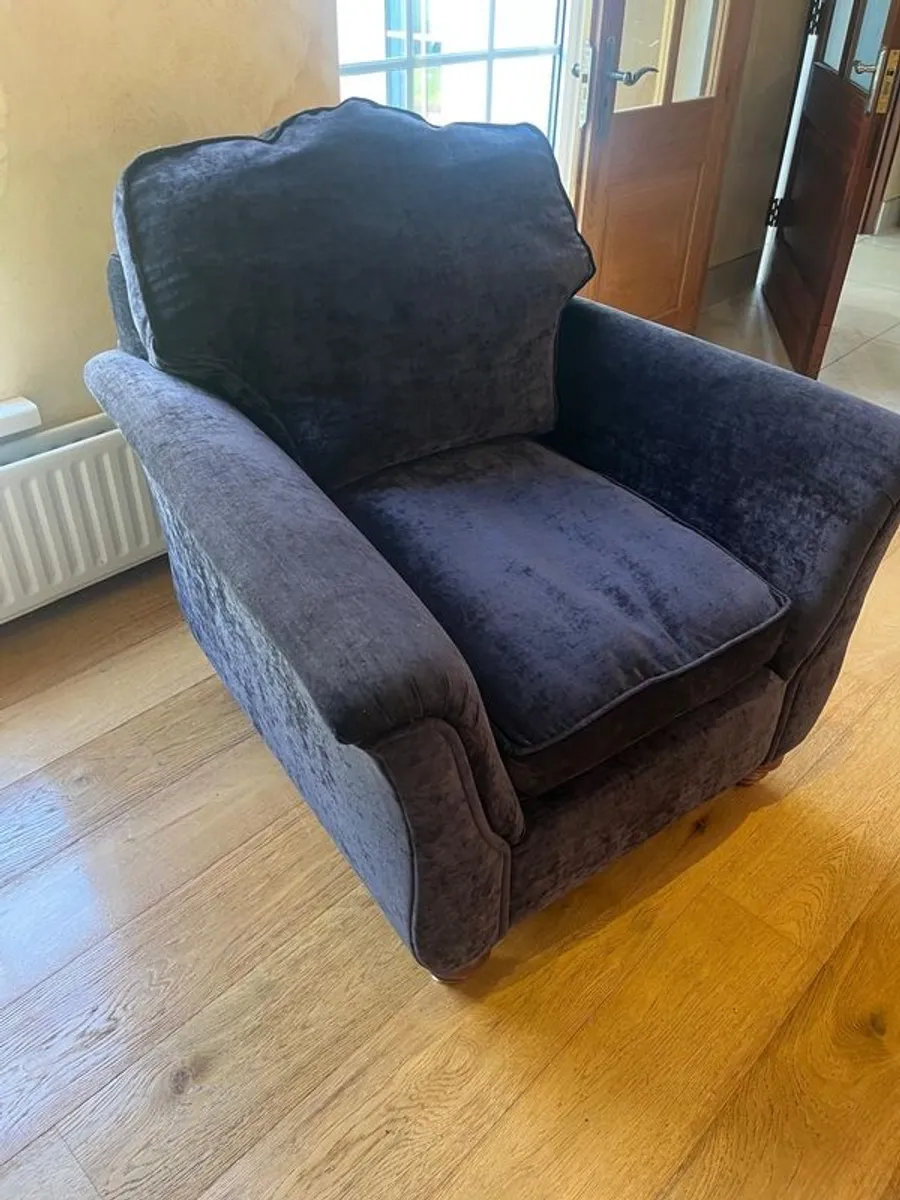 Parker Knoll Jasmine Armchair - Image 1