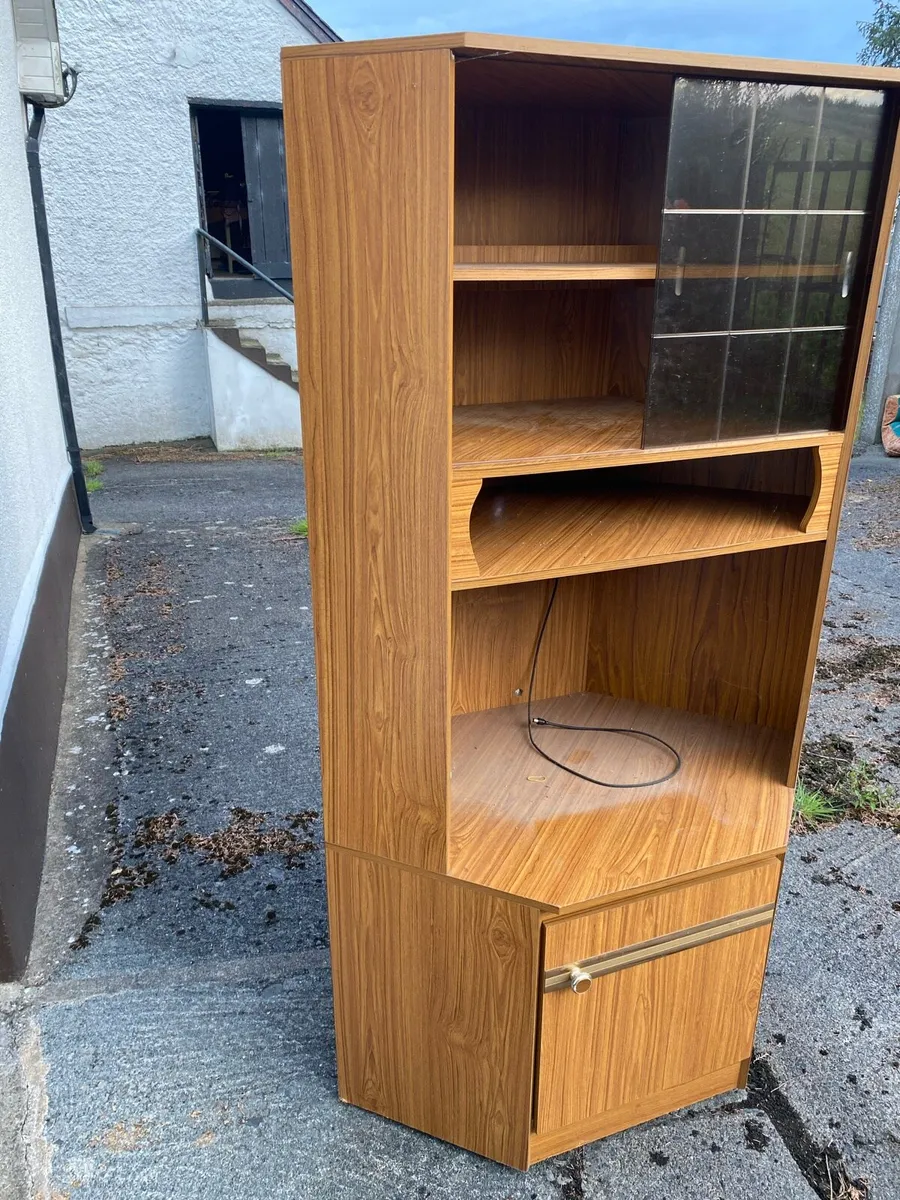Furniture clearance - Image 1