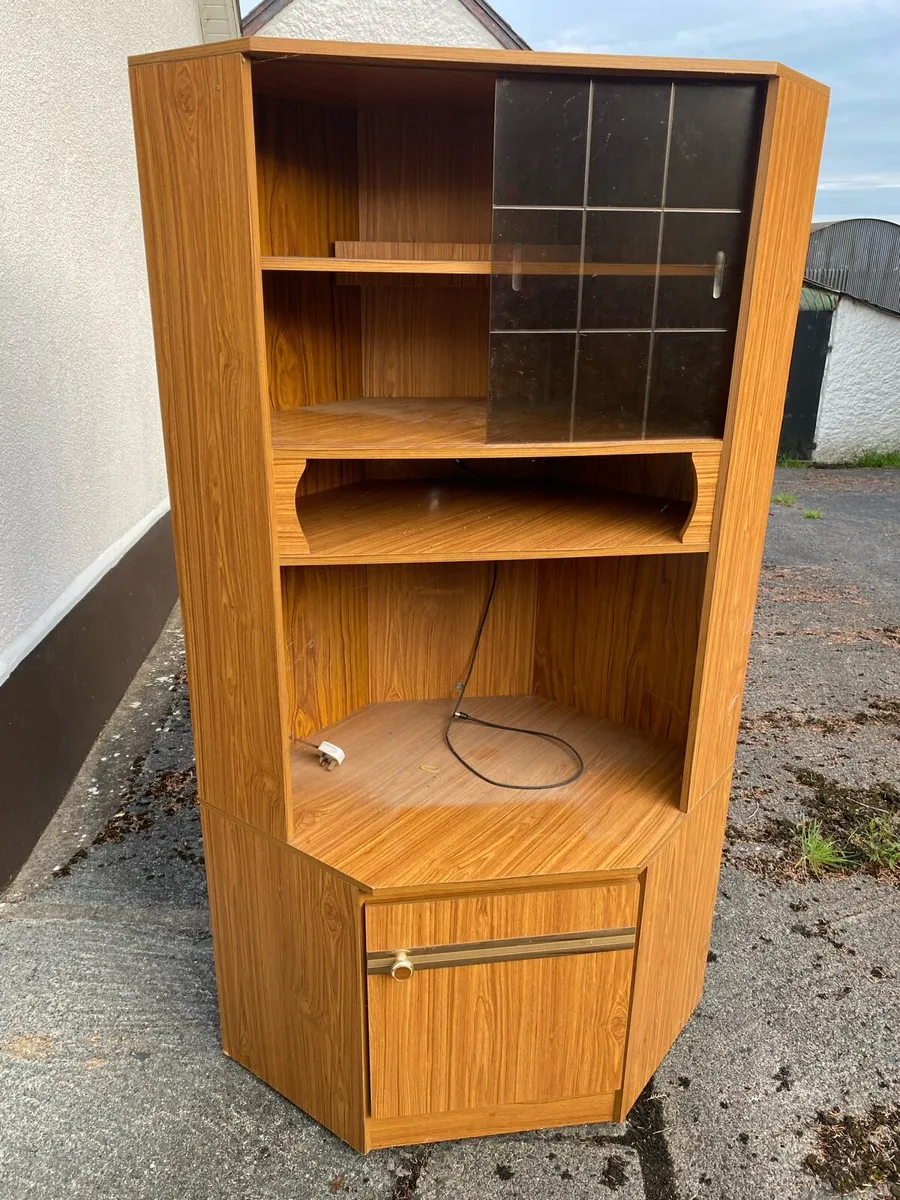 Furniture clearance - Image 2