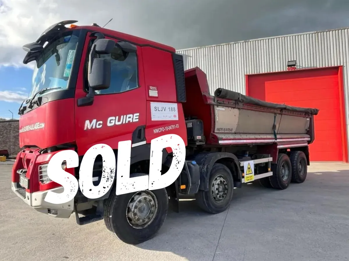 2017 Renault K430 8 X 4 Tipper - Image 1