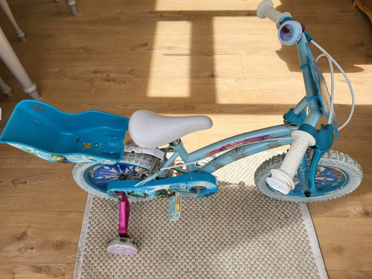 Frozen 2 girls bike - Image 1