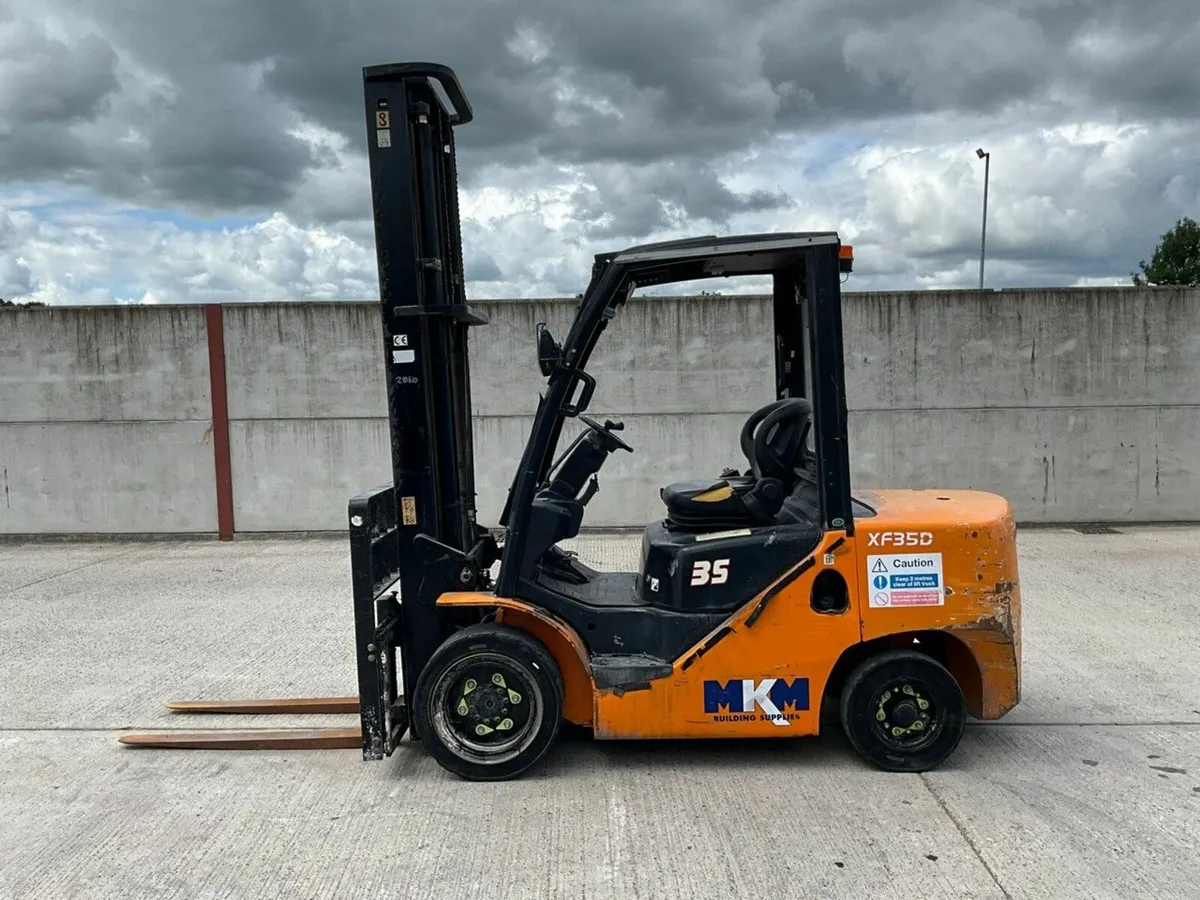 HANGCHA XF30D 3 TON DIESEL FORKLIFT - Image 3