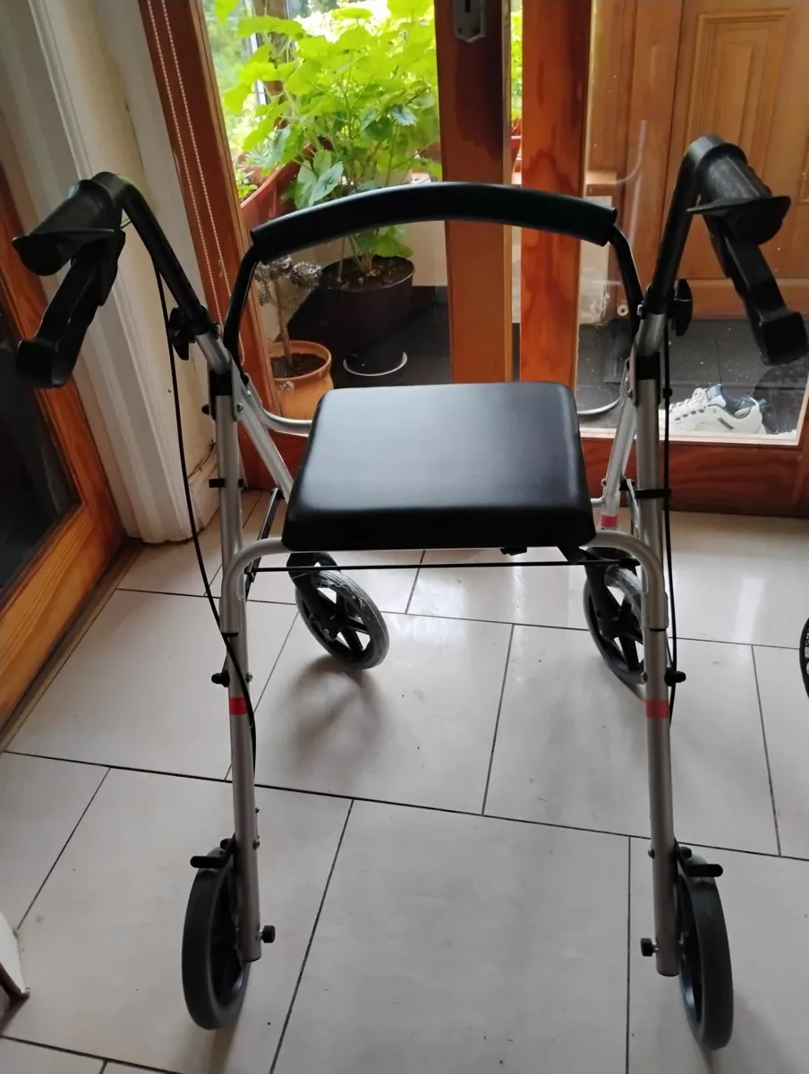 Zimmer frame walking aid - Image 1