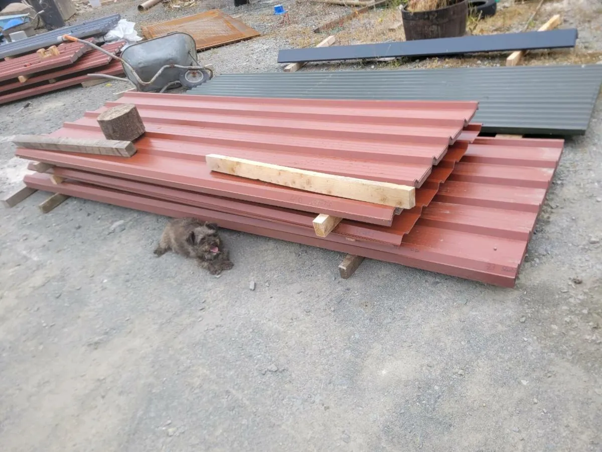 Building - Image 3