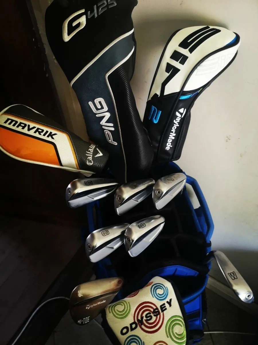 Set of Golf Clubs - Image 1