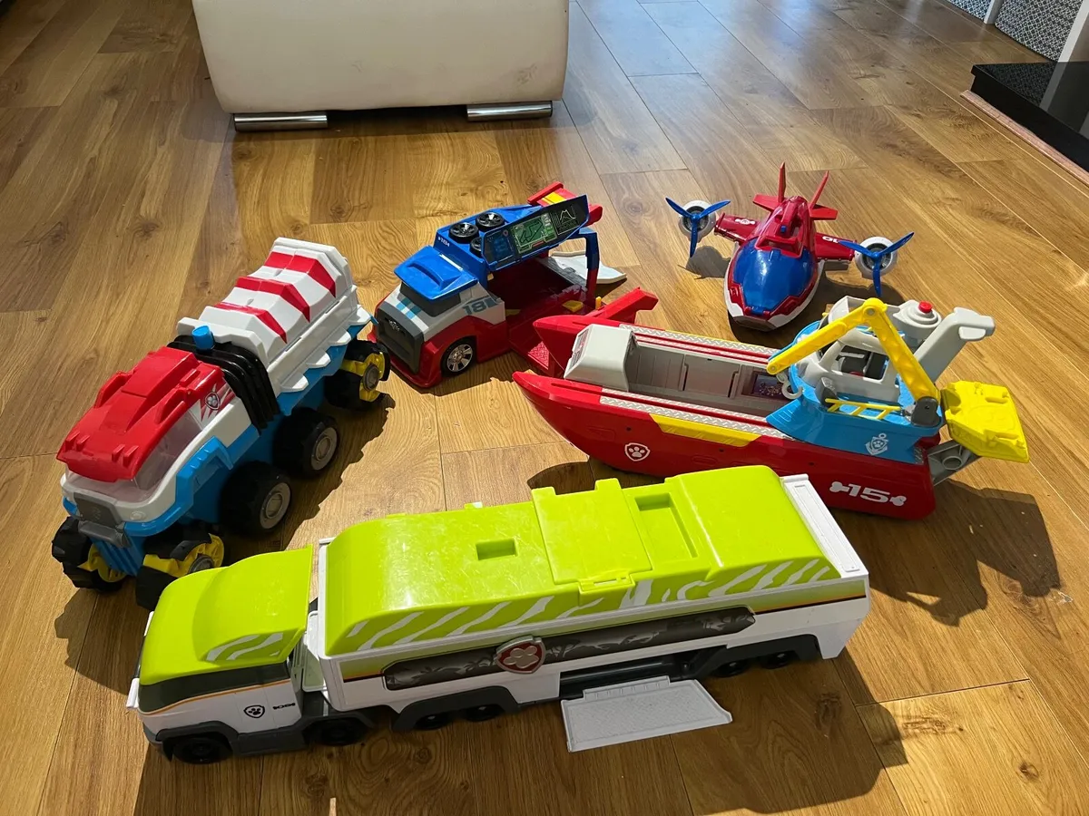 Patrol toys bundle - Image 1