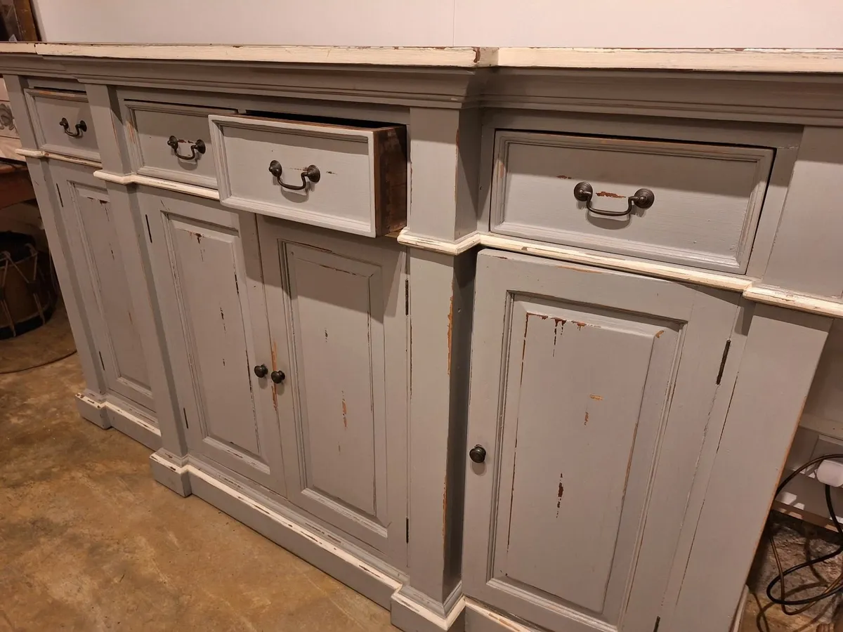 Large painted sideboard - Image 3