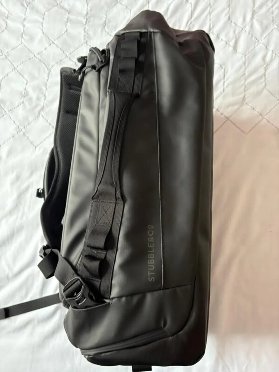 Stubble & Co Bag/Rucksack - 40L - Image 4