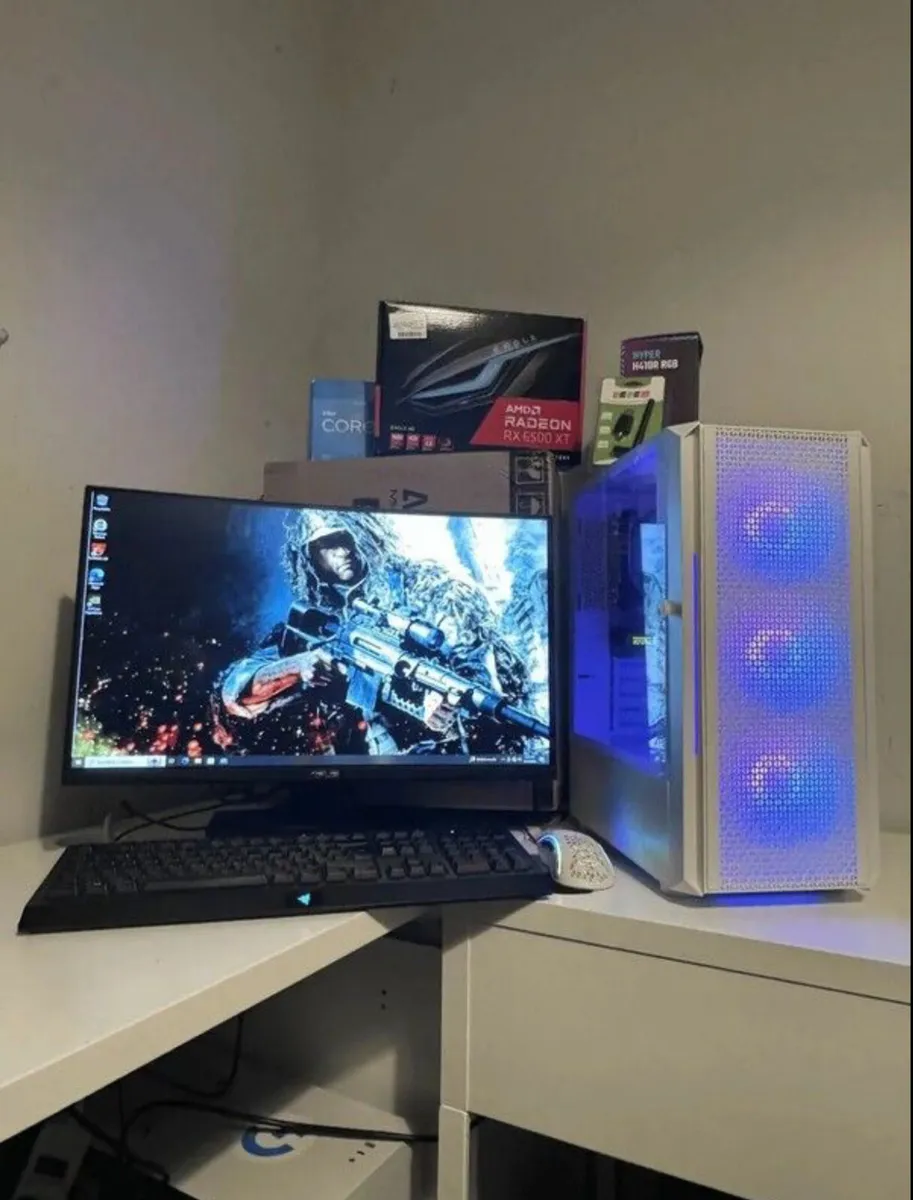 Gaming PC Setup - Image 1