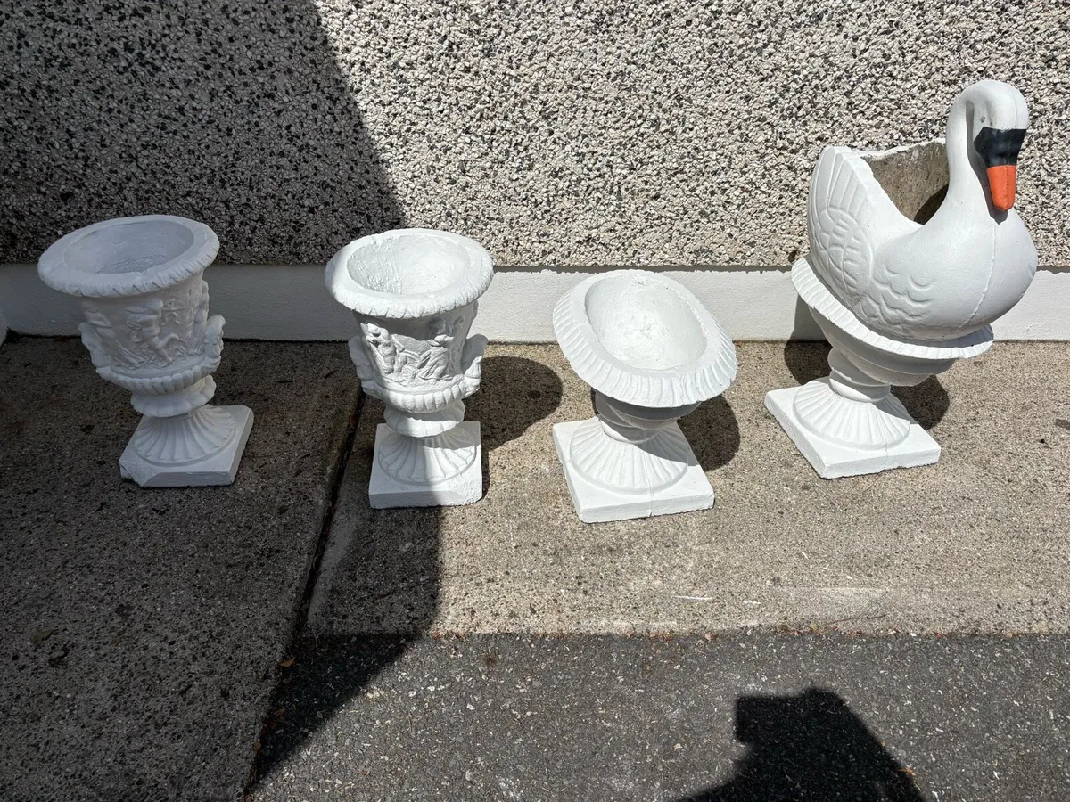 Stone garden pots - Image 3