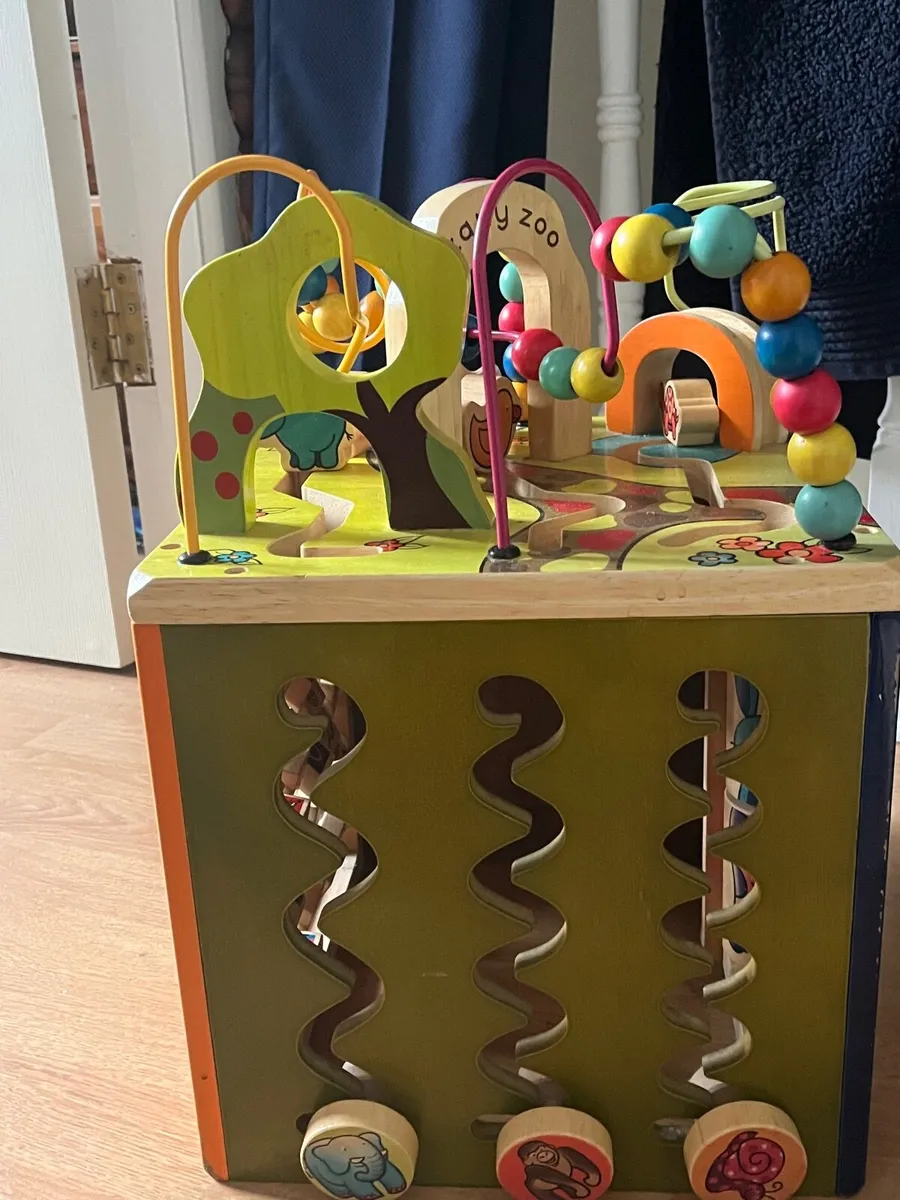 Toddler toy - cube assortment - Image 4