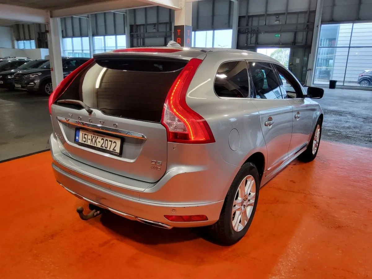 Volvo XC60 D5 (220hp) AWD SE LUX Geartronic - Image 4