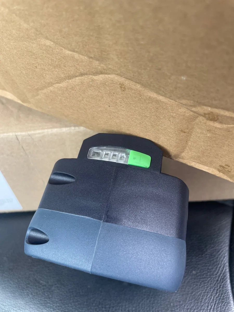 Festool 5.0 ah battery never used - Image 3