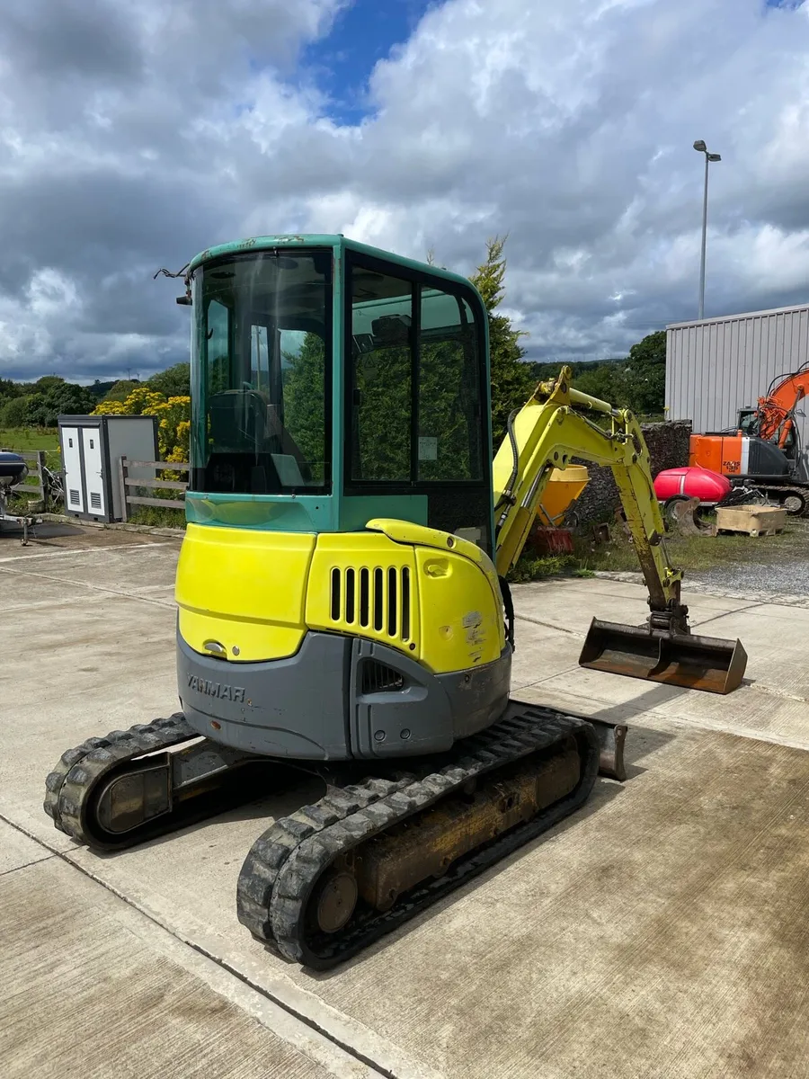 Yanmar 2.7 ton mini digger - Image 2