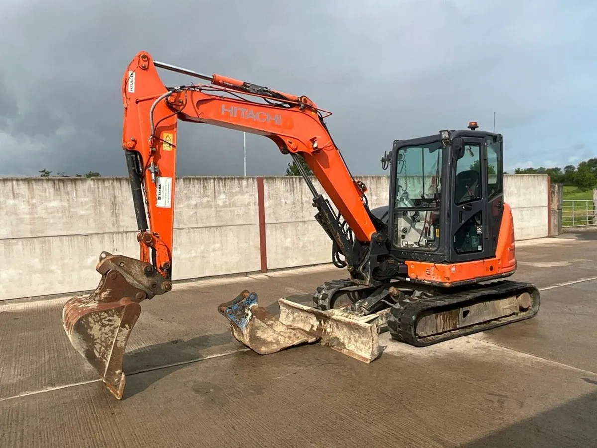 HITACHI ZAXIS ZX65USB-5A 6.5 TON MIDI EXCAVATOR - Image 3