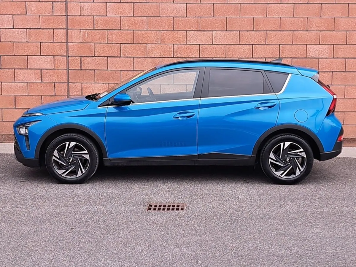 Hyundai Bayon Executive Model 1.2 Petrol. - Image 3