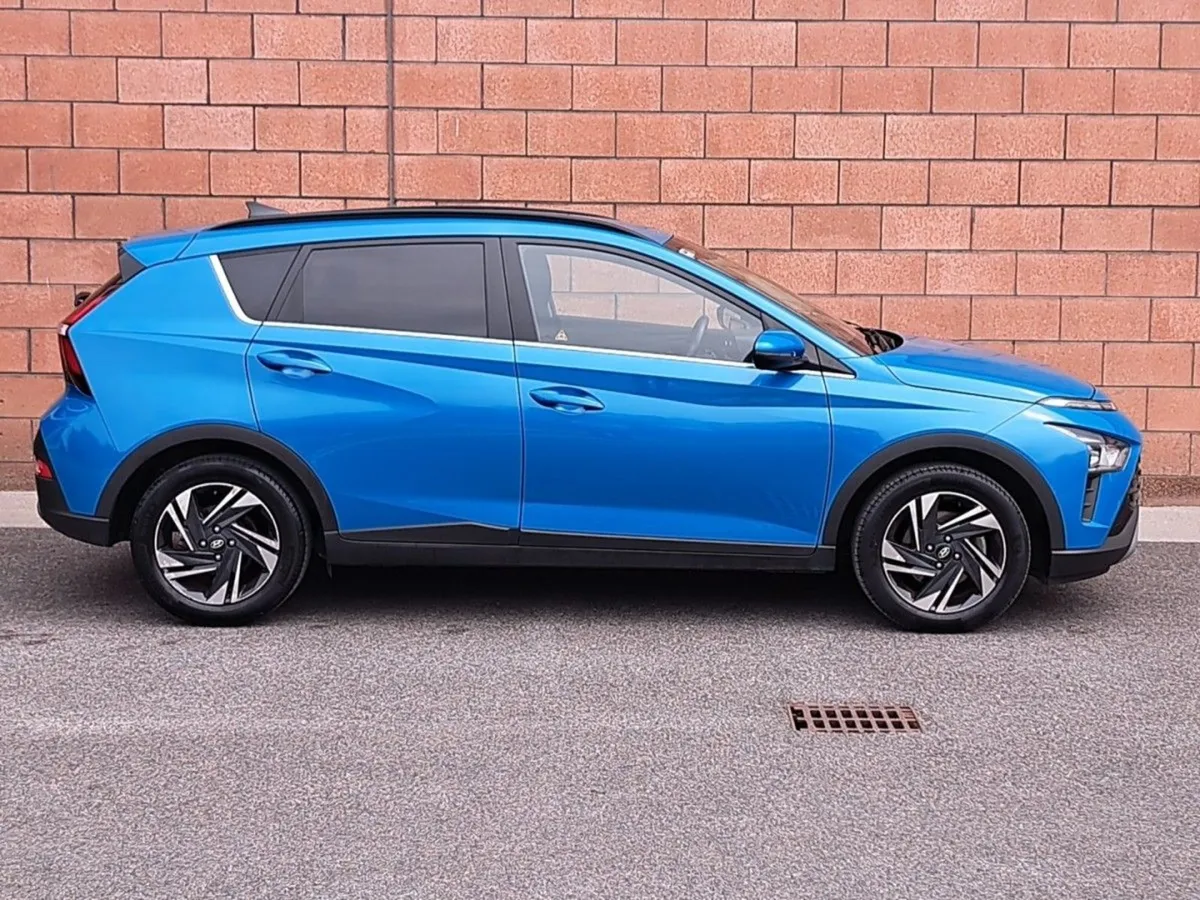 Hyundai Bayon Executive Model 1.2 Petrol. - Image 4