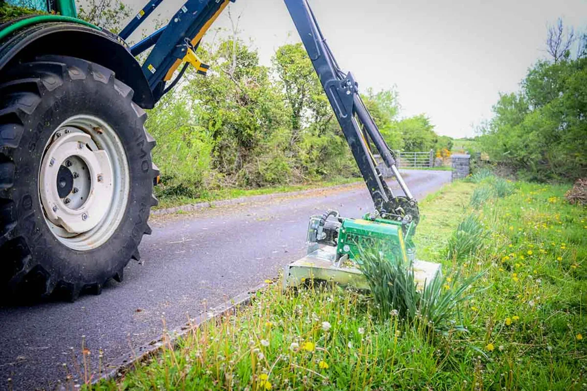 Major Hedge Cutter - Image 4