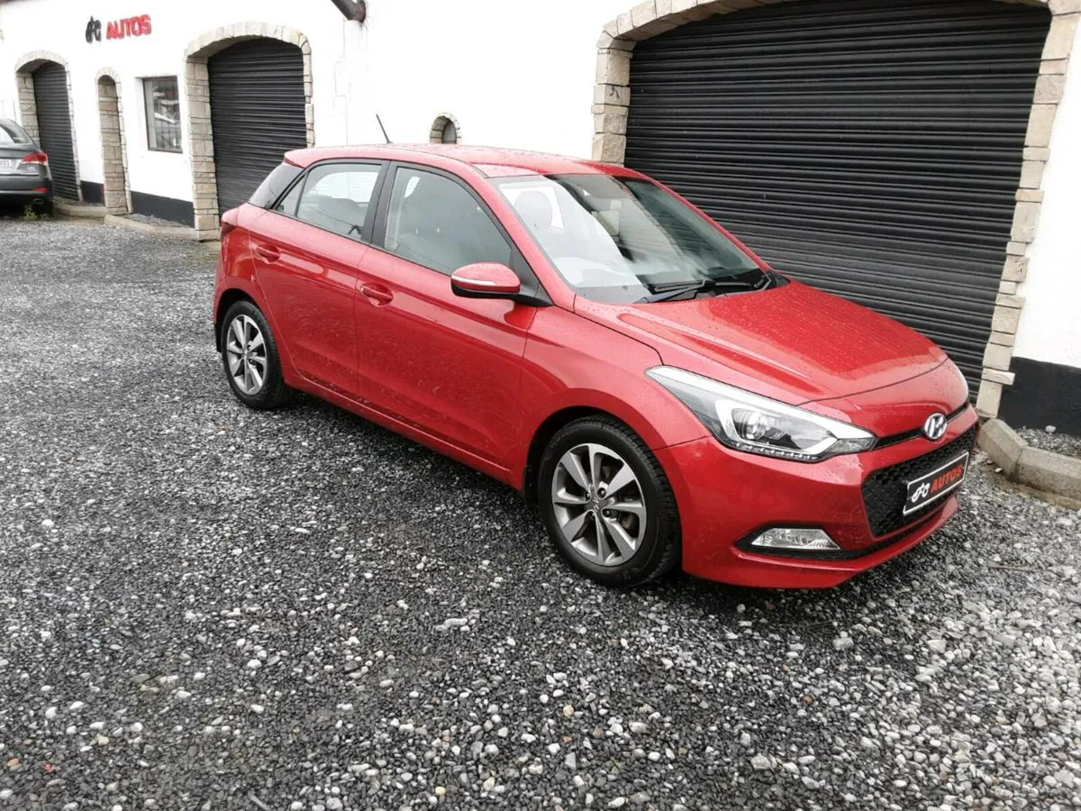 Hyundai i20   1.2 petrol - Image 1