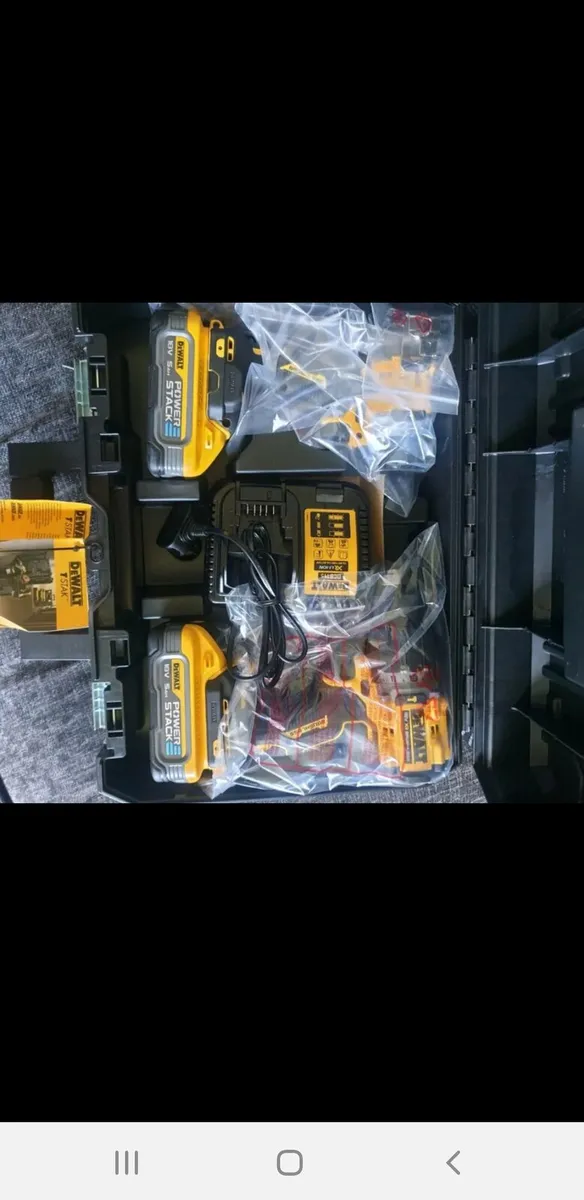 Dewalt powerstack impacter+combi drill set - Image 3