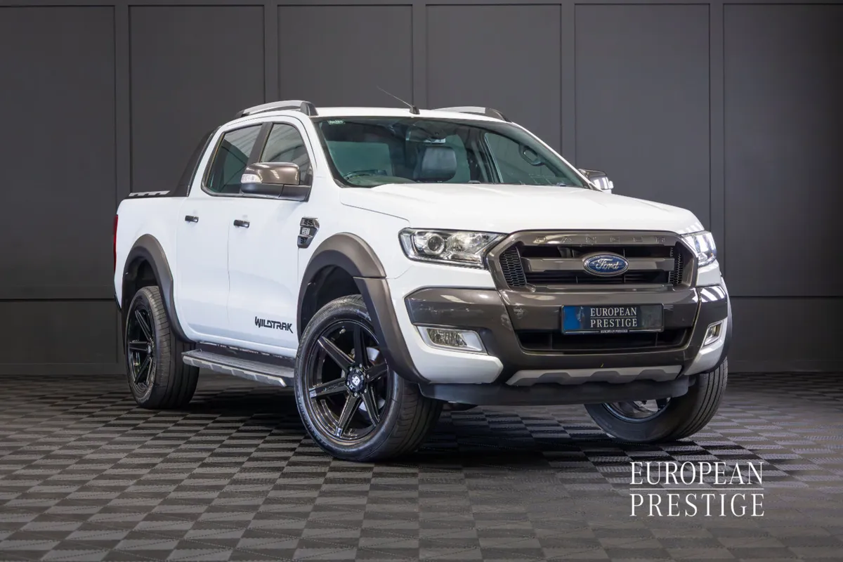 182 Ford Ranger 3.2 Wildtrak 4WD 5 Seat N1 Crewcab - Image 1