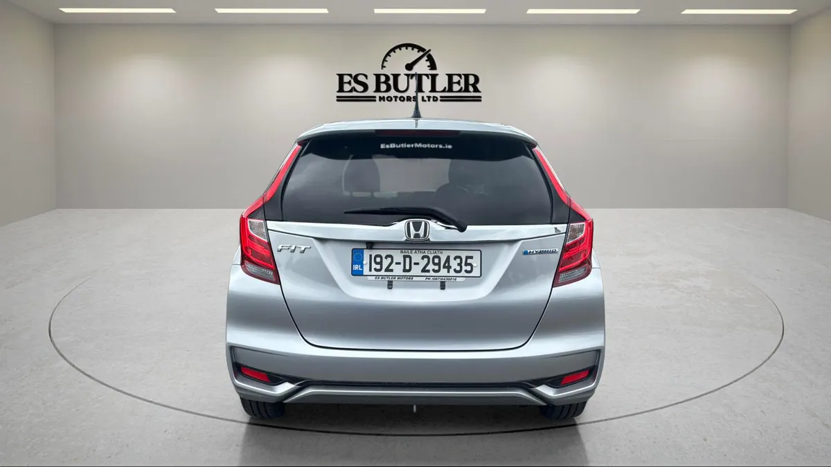 192 Honda Fit 1.5L PETROL-HYBRID AUTO 1YR WARRANTY - Image 4