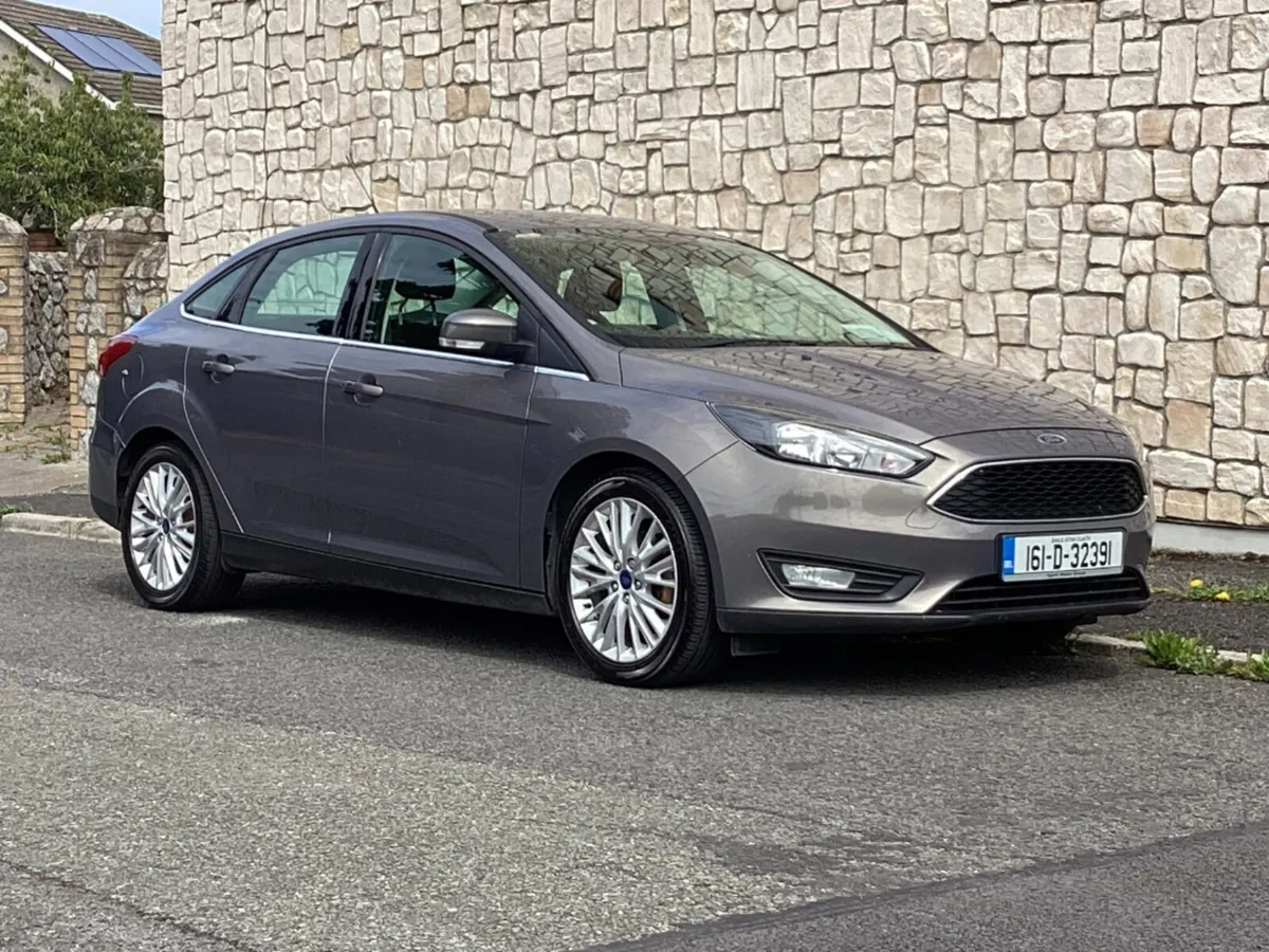 Ford Focus Zetec 4DR 1.5TD 95PS 6SPD - Image 1
