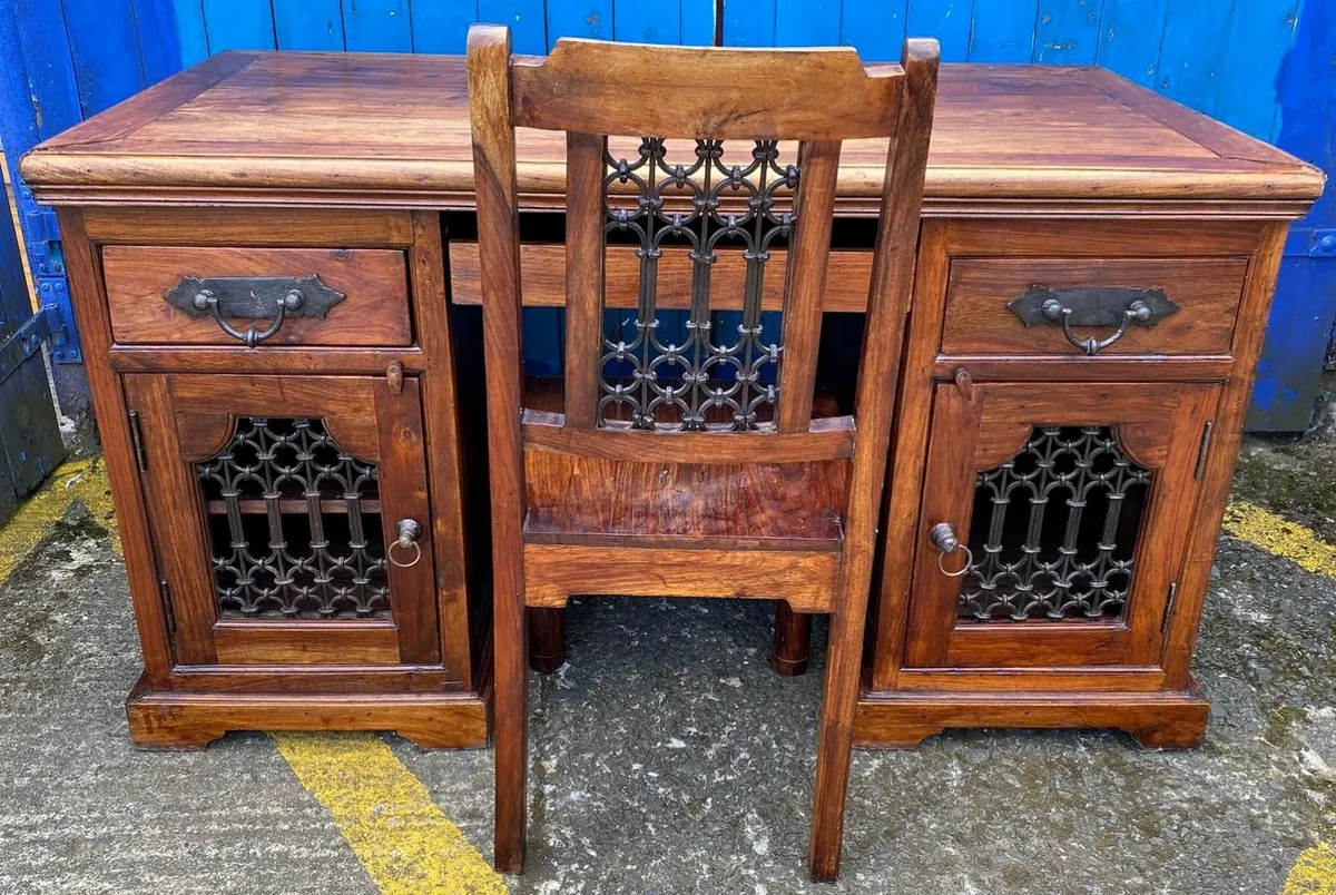 Vintage Desk & Chair - Image 3