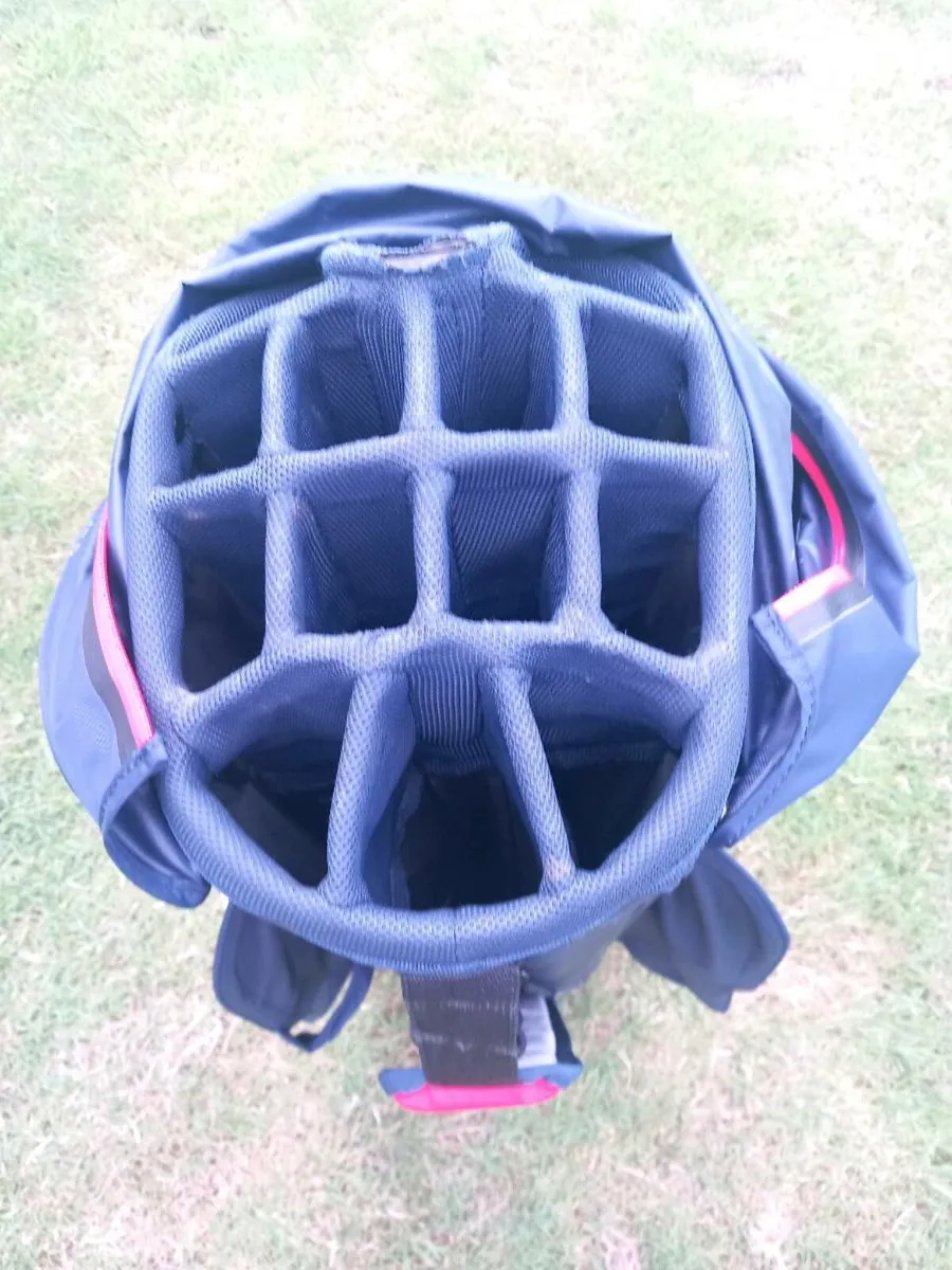 Waterproof mizuno cart bag - Image 4