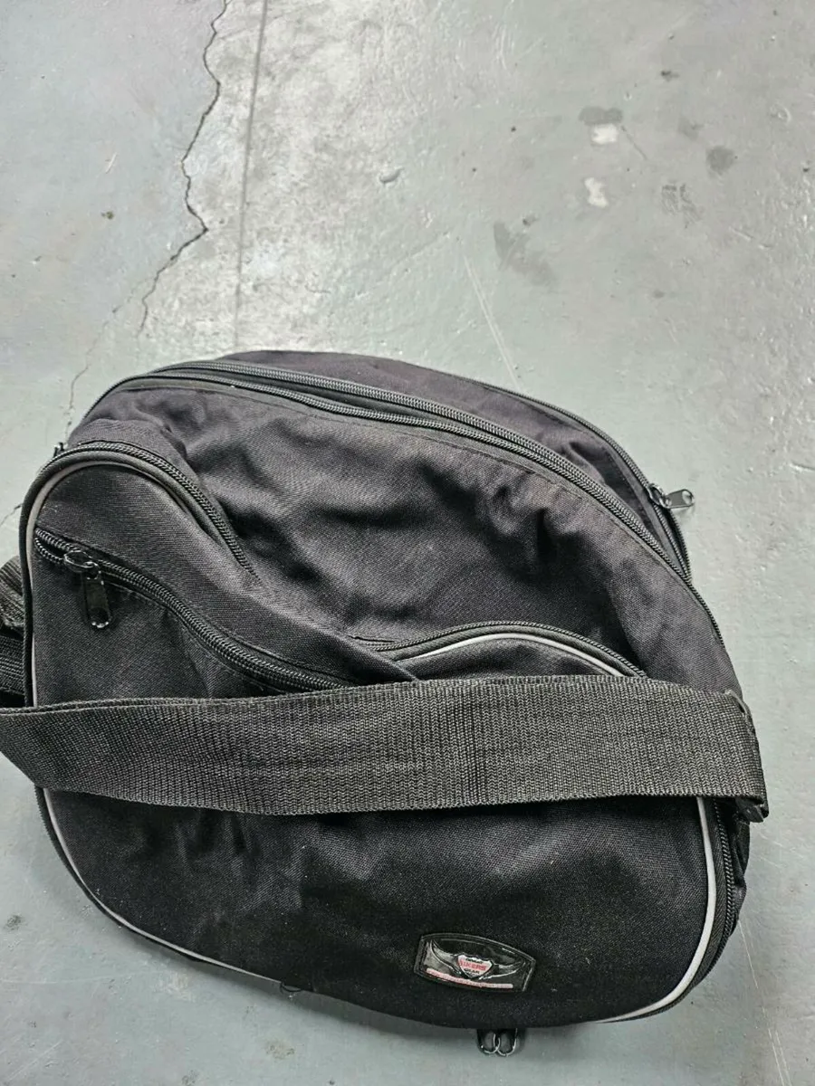 Honda vfr 800 /1200 luggage bags - Image 3