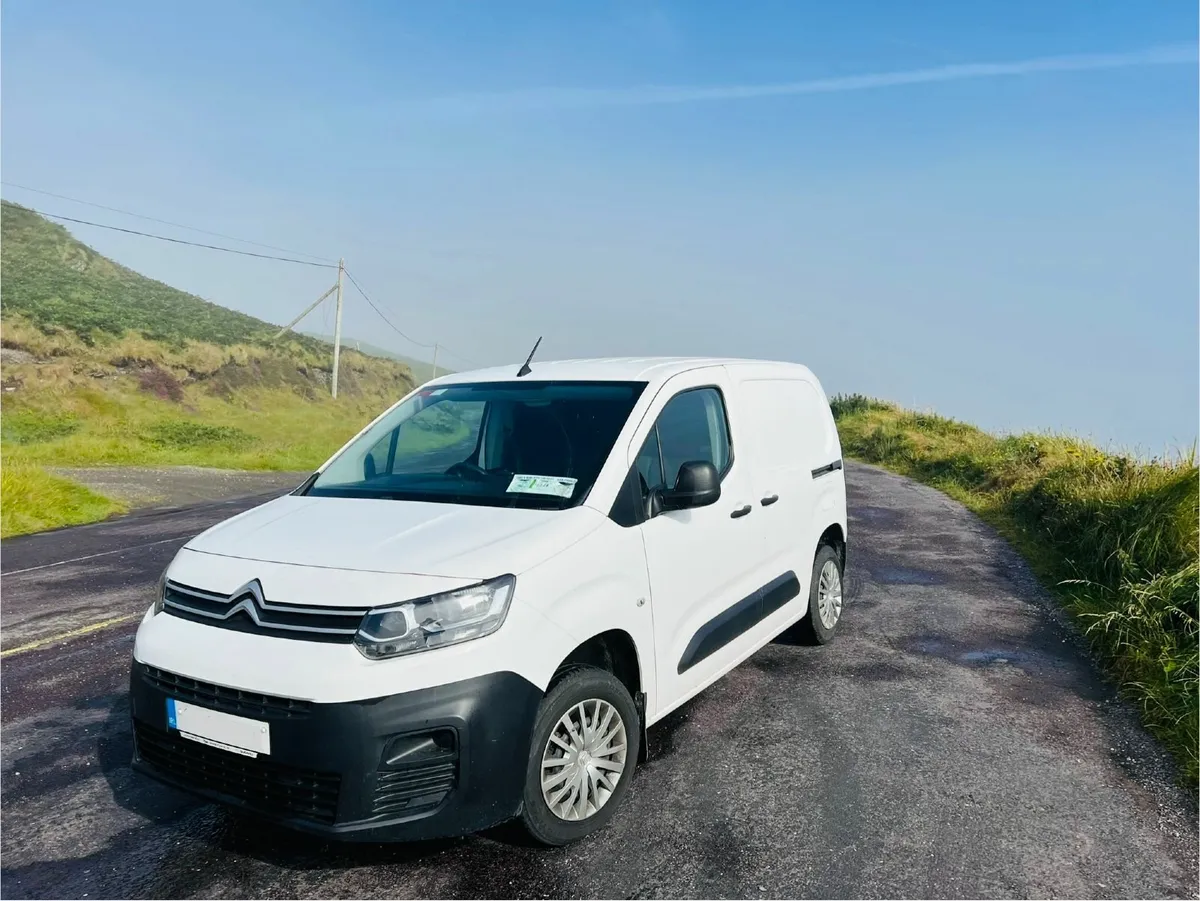 Citroen Berlingo 2021 - Image 1