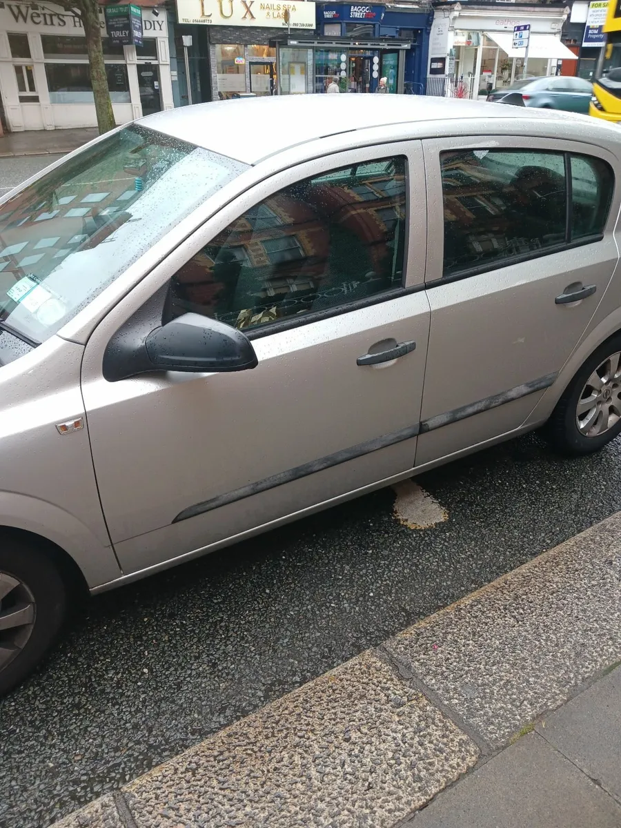 Vauxhall Astra 2009 - Image 4