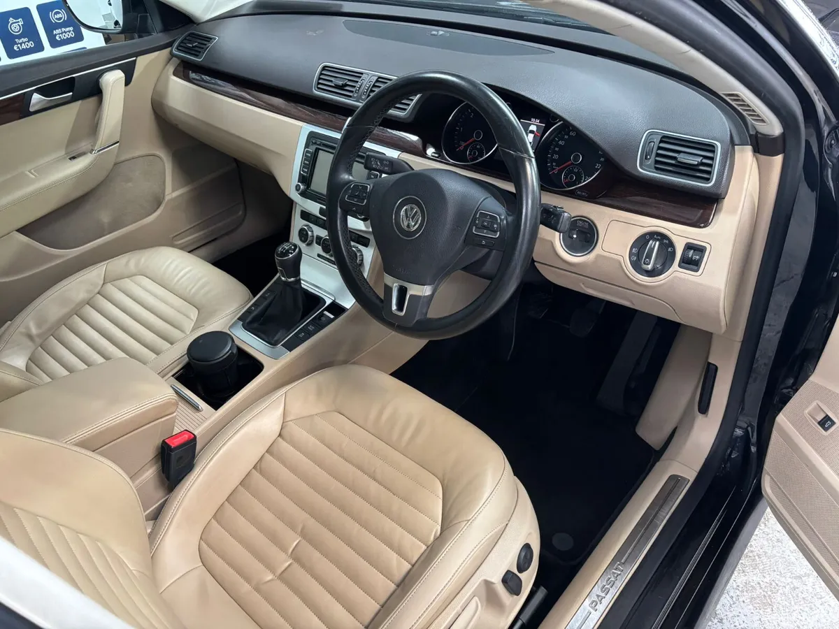Volkswagen Passat 2014  1.6tdi. HIGHLINE - Image 4