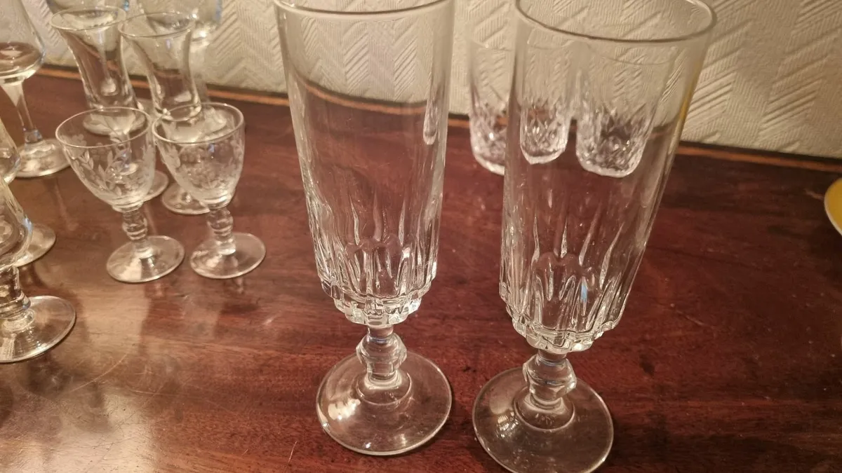 Vintage Glass Collection - Image 4