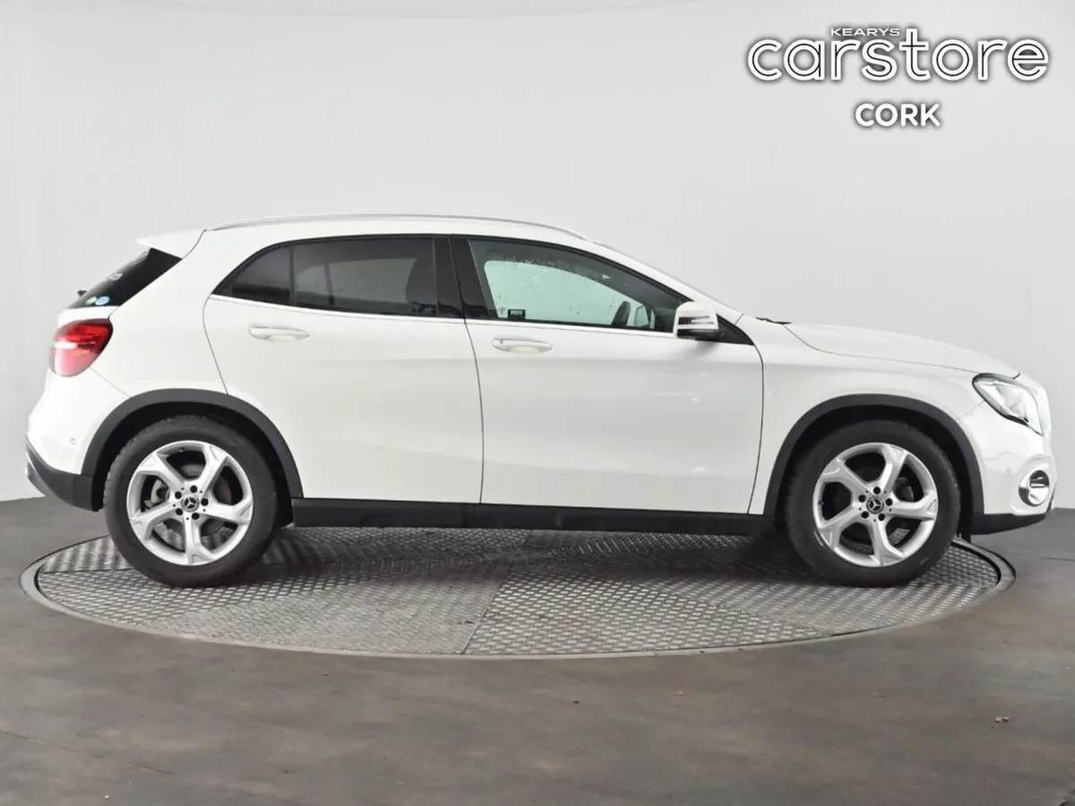 Mercedes-Benz GLA Class GLA 1.6 Auto - Image 3