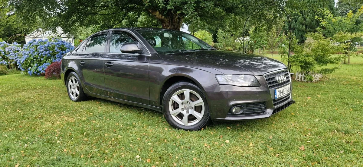 Audi A4 - Image 2